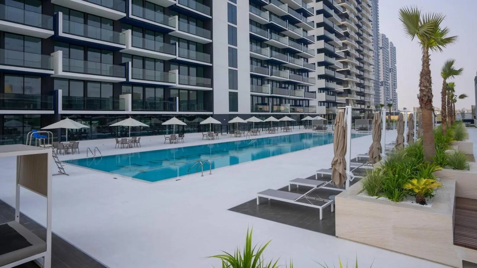 Spacious Brand New One Bedroom Apartment In Jvc Dubai 0*,